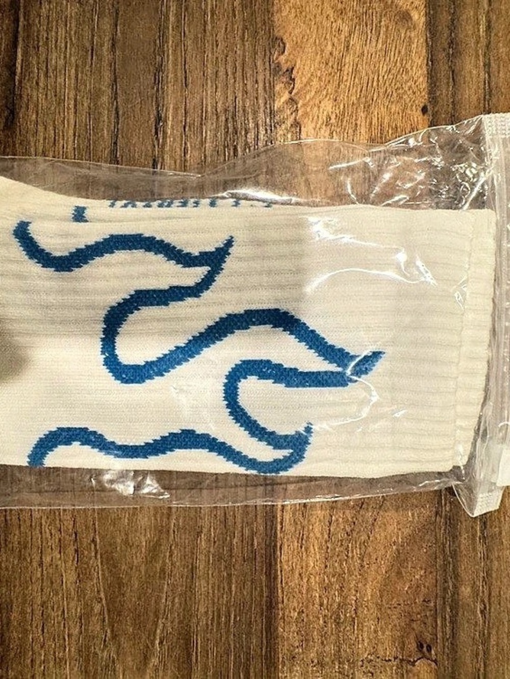 Straye Fuego Socks Abstract White & Blue Socks NWT